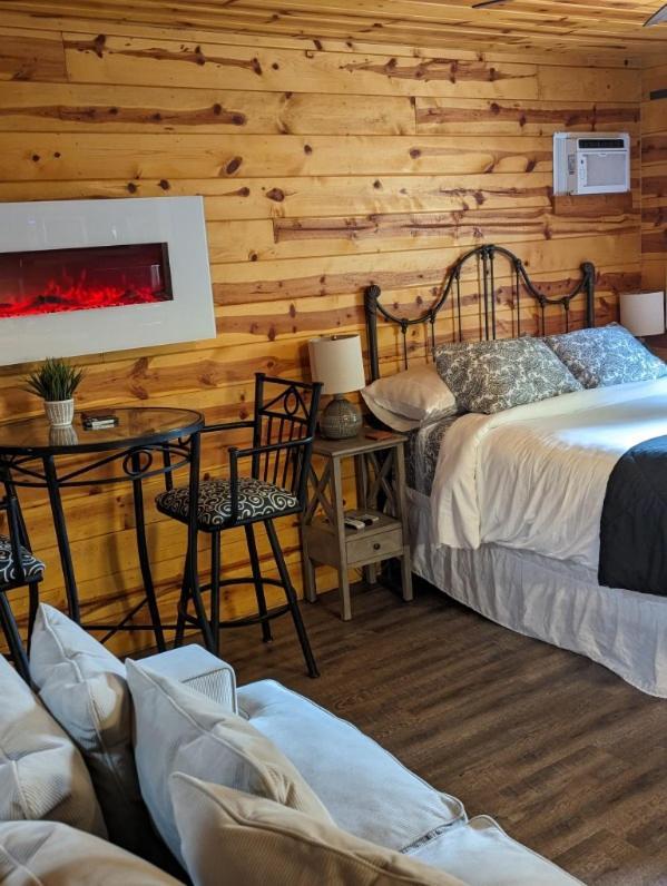 Red Barn Retreat Hotel North Fork Exterior photo